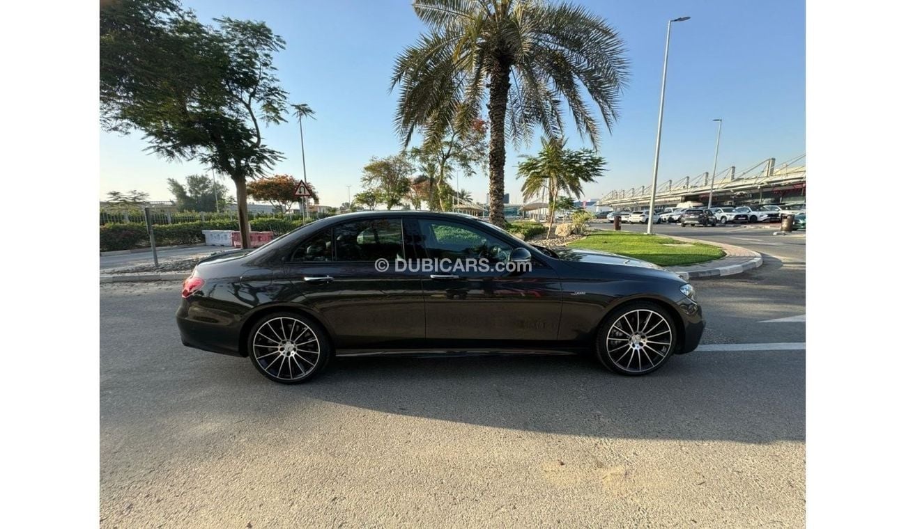 مرسيدس بنز E 53 4MATIC+