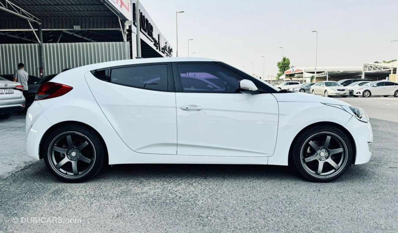 Hyundai Veloster