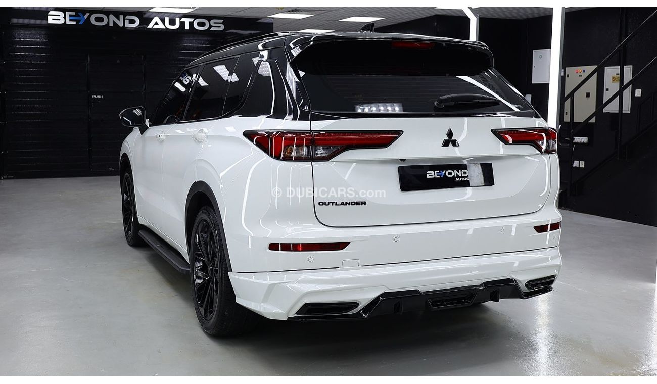 Mitsubishi Outlander 2024  2.5L PETROL A/T WITH EXCLUSIVE BODY KIT V3 ZAPPIFY - EXPORT ONLY