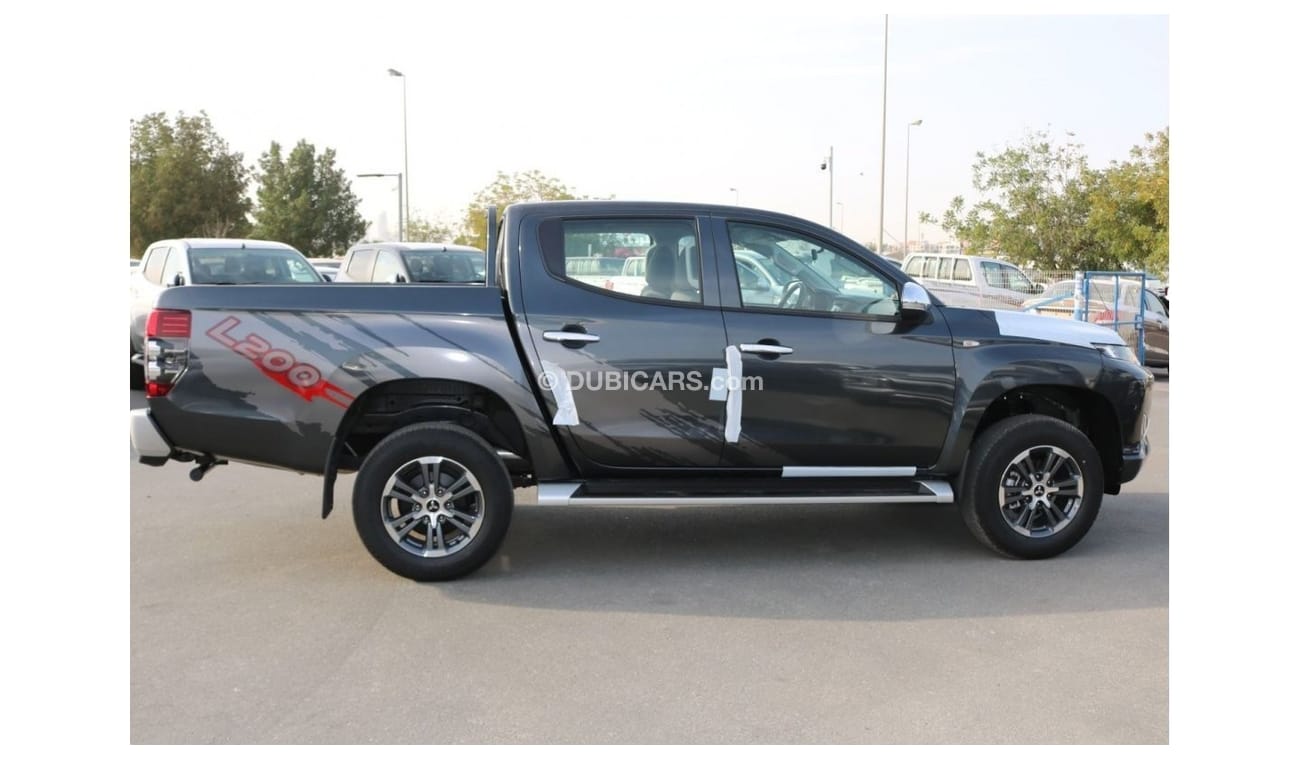 Mitsubishi L200 DIESEL - 2.4L -  DOUBLE CABIN - 4X4 - 6MT - POWER LOCKS AND POWER WINDOWS - EXPORT ONLY