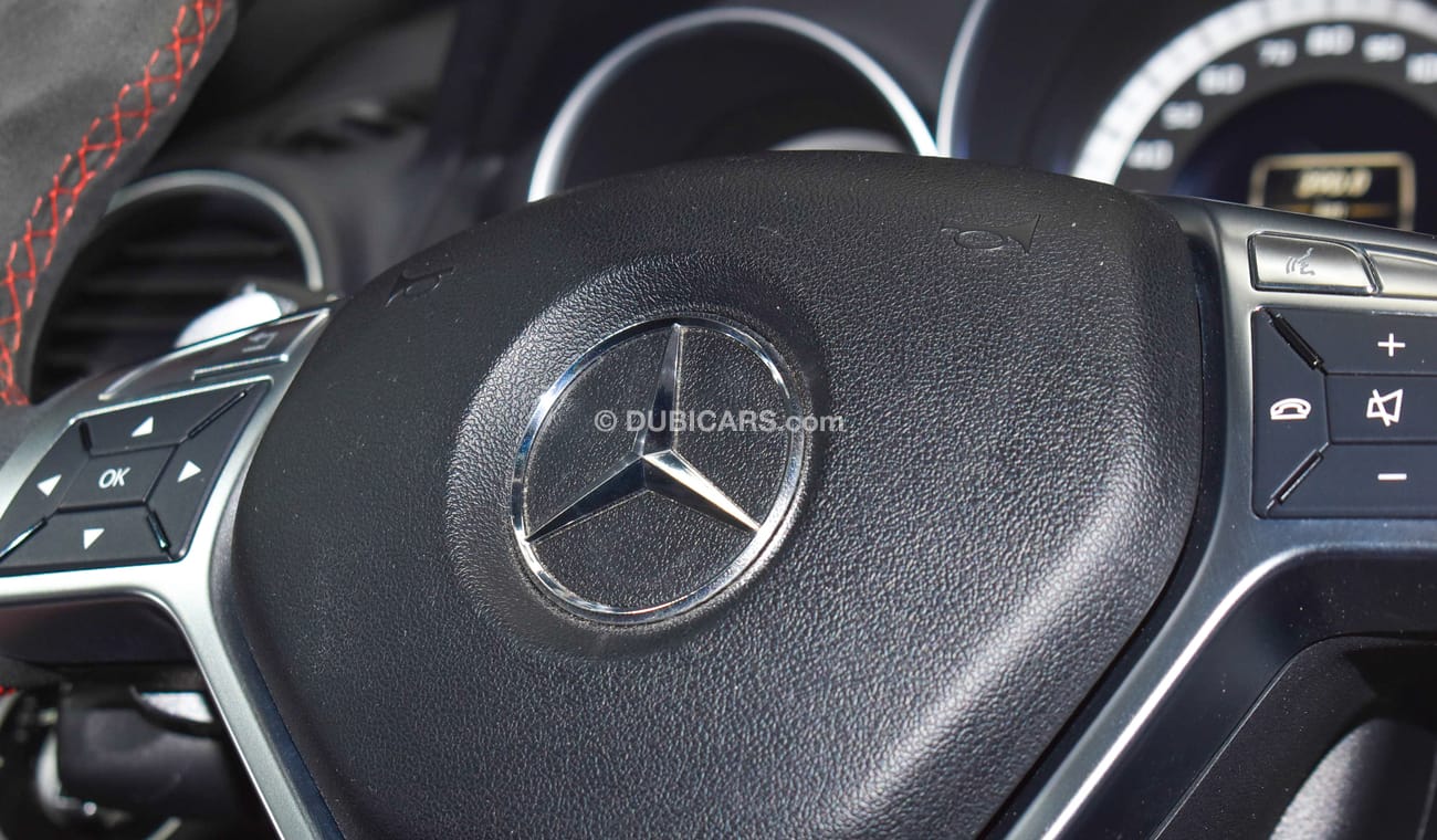 مرسيدس بنز C 63 كوبيه 1 OF 100