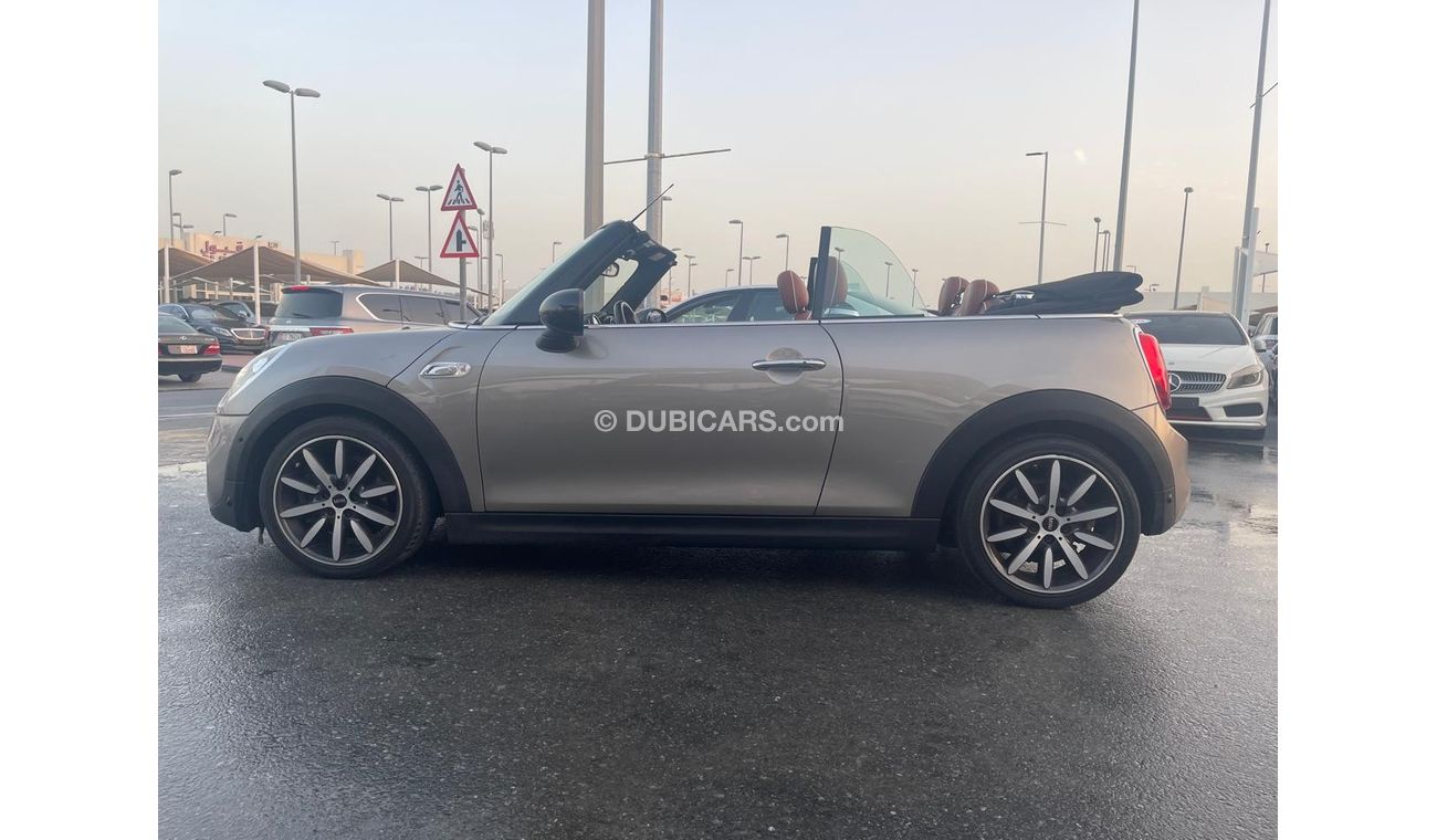 Mini Cooper John Cooper Works Mini Cooper S Convertapol_GCC_2020_Excellent Condition _Full option