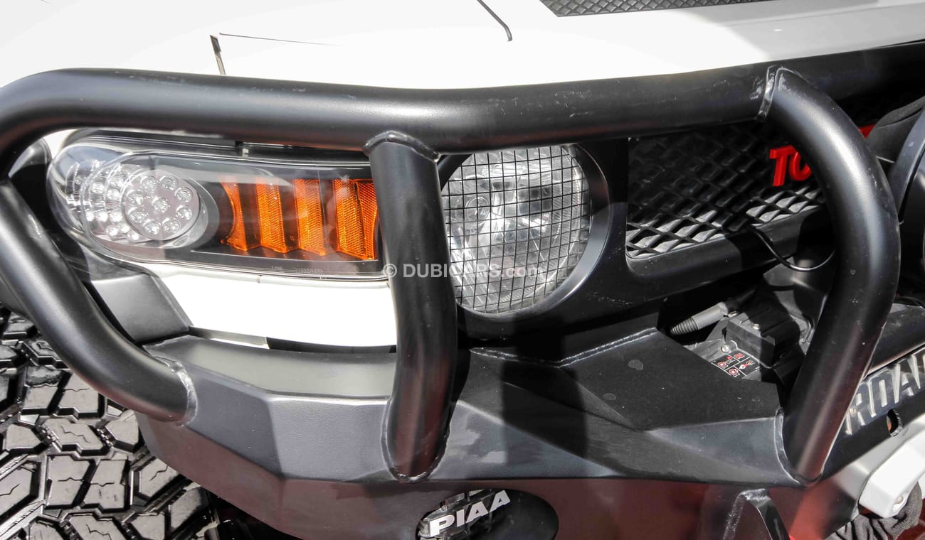 Toyota FJ Cruiser Road Armor