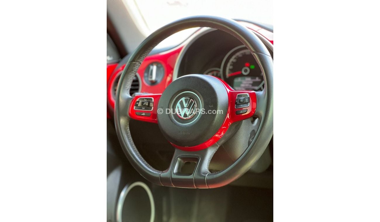 Volkswagen Beetle VOLKSWAGEN BEETLE -2016