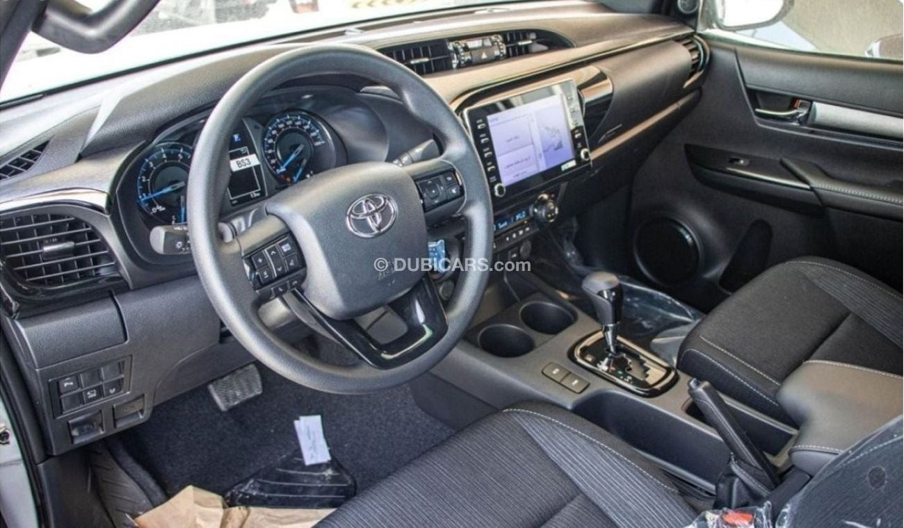 Toyota Hilux Adventure V6 4.0L Petrol AT