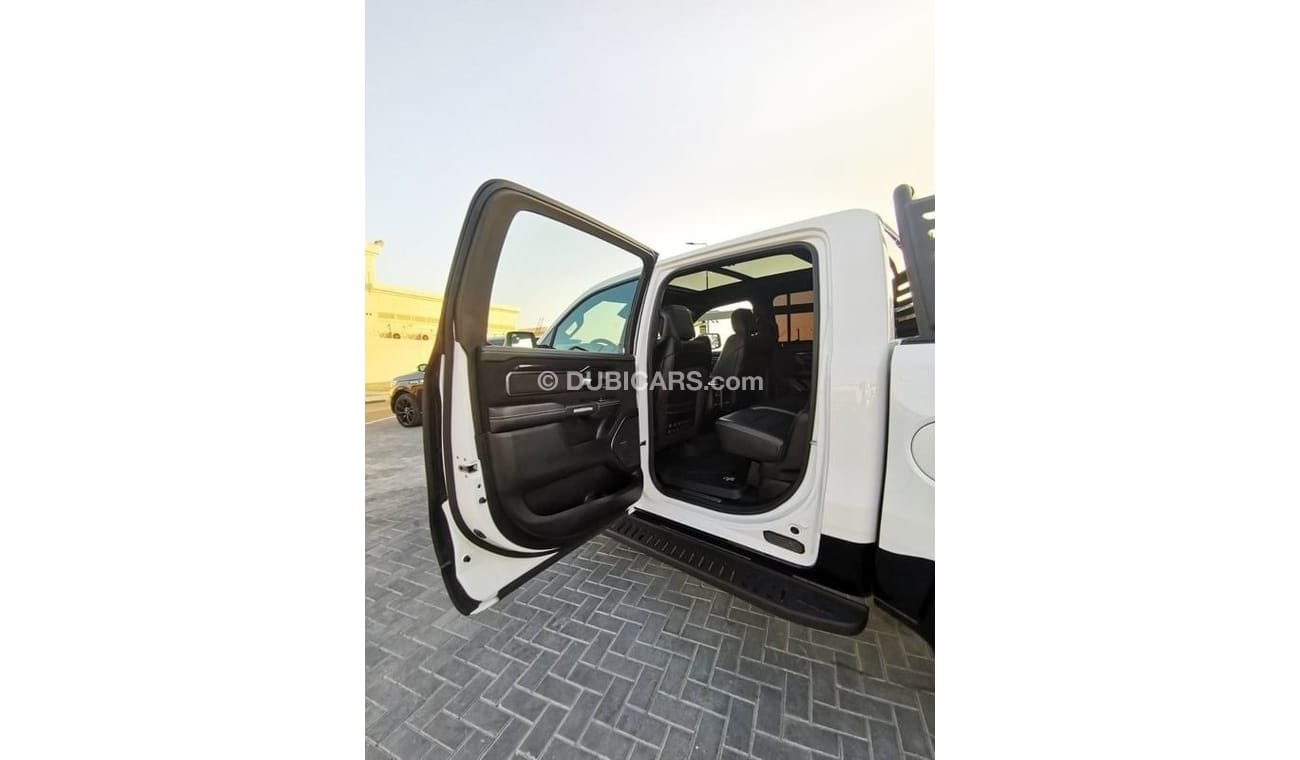 رام 1500 TRX Crew Cab 6.2L Dodge RAM TRX ( with RAMBAR )- 2021 - White