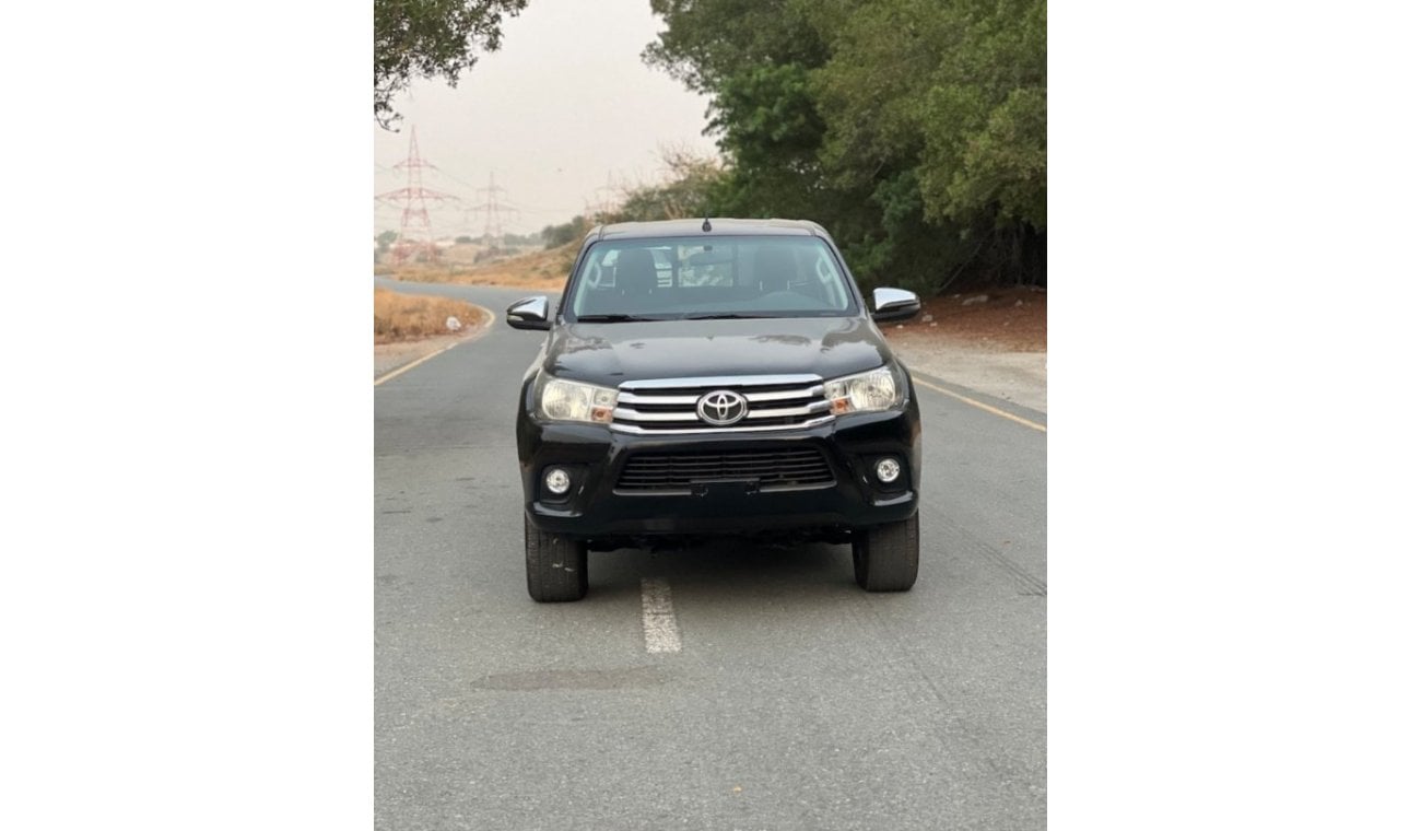 Toyota Hilux Toyota Hilux pickup 2018  V6  petrol left hand drive perfect condition