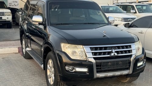 Mitsubishi Pajero GLS Top