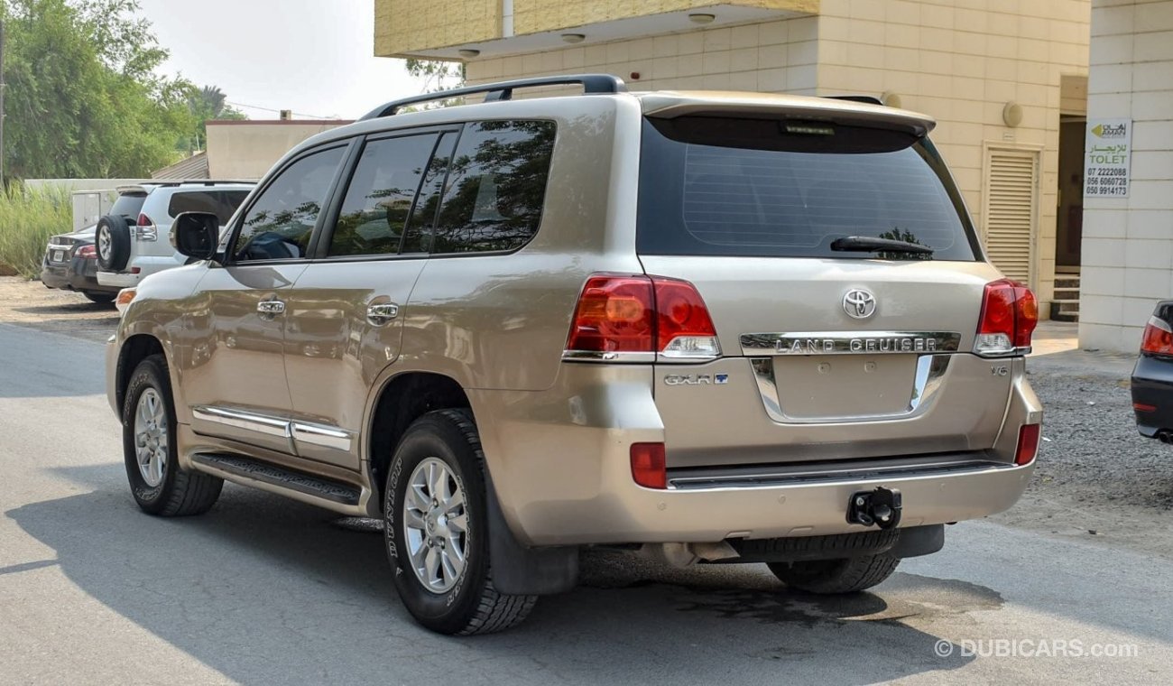 Toyota Land Cruiser GXR+