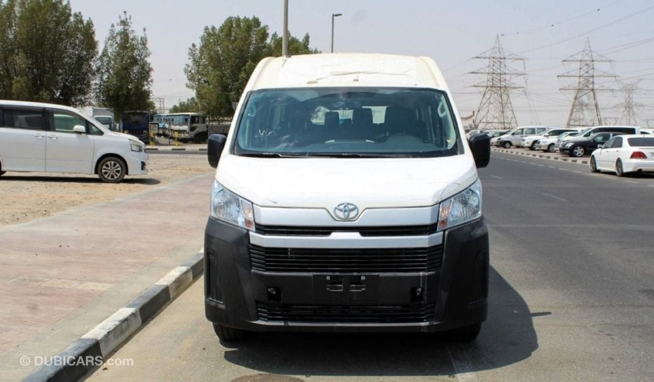 تويوتا هاياس 2024 Toyota Hiace DX 14-Seater (High-Roof) 2.8L 4-Cyl Diesel M/T RWD Only For Export