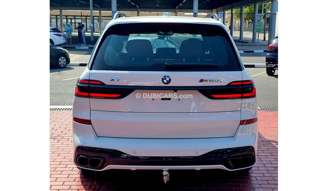 بي أم دبليو X7 M60i M Sport Warranty & Service 2025 GCC