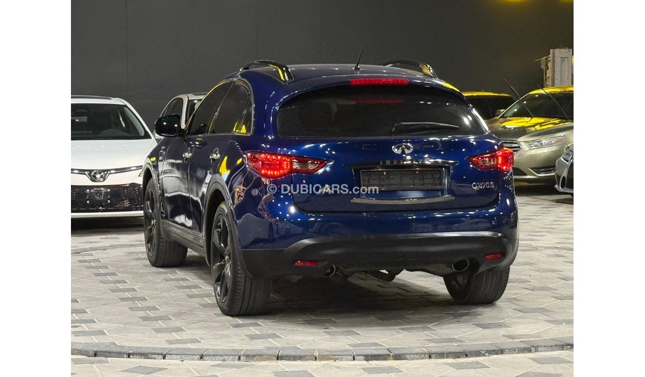 Infiniti QX70 Sport