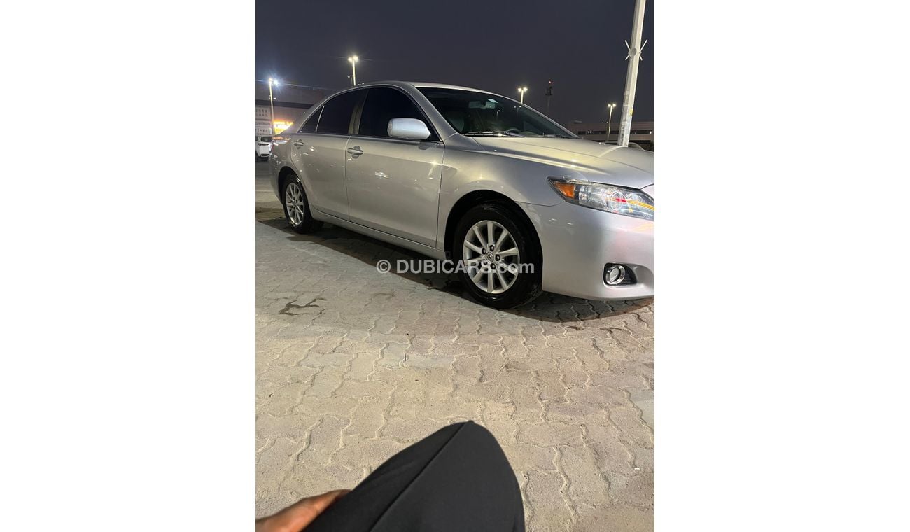 تويوتا كامري This Toyota Camry XLE has been regularly serviced and is ready for its next owner.