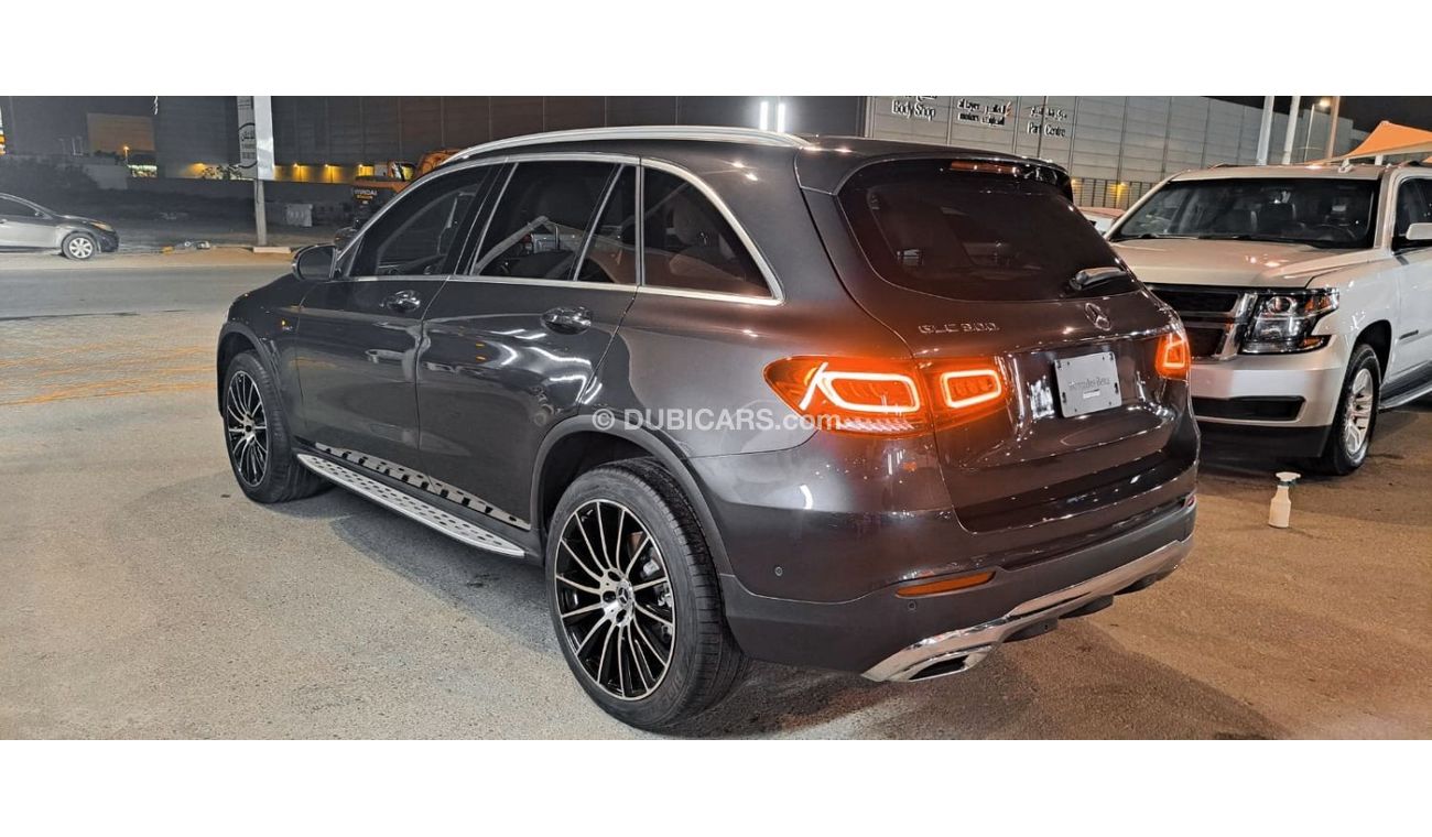 Mercedes-Benz GLC 300 Premium