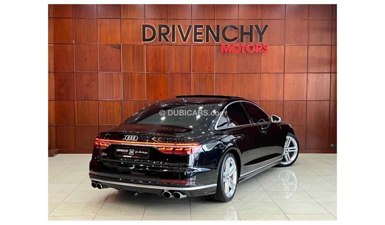 Audi S8 Audi S8, full option, agency condition, agency paint, 2 agency service keys