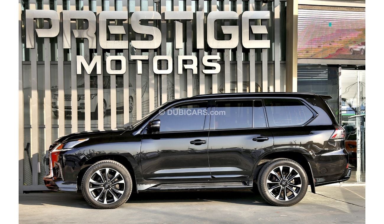 Lexus LX570 Black Edition