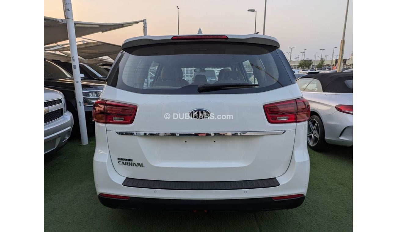 كيا كارنيفال GDI EX 3.5L Kia carnival 2020 GCC v6 engine 3.5L clean car without accident without paint no any wor