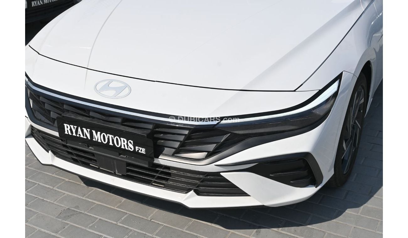 هيونداي إلانترا Hyundai Elentra LUX 1.5L, Petrol, Model 2024, Color White