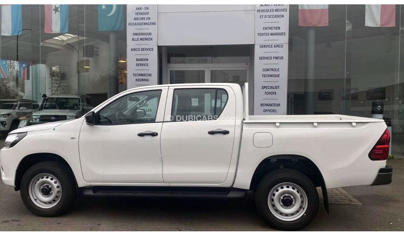 Toyota Hilux TOYOTA HILUX 2.4L MT 2022