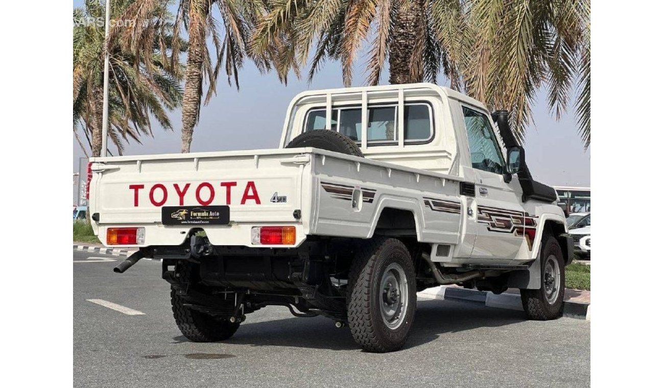 تويوتا لاند كروزر بيك آب LC79 S/C 4.2L DSL M/T // 2024 // STANDERD OPTION // SPECIAL OFFER // BY FORMULA AUTO // FOR EXPORT