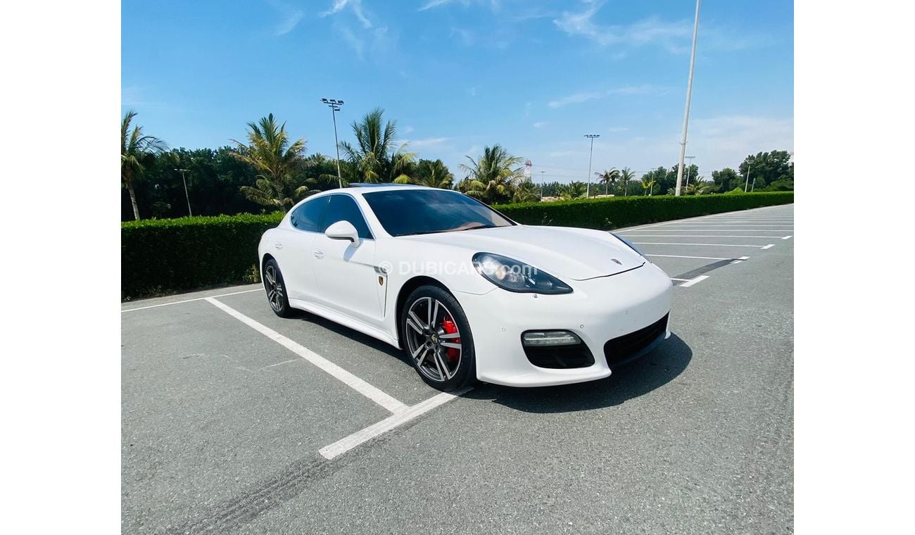 Porsche Panamera S