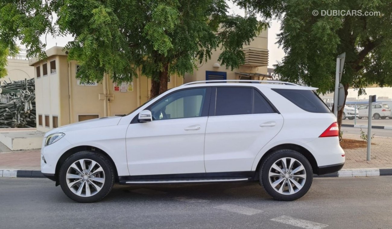 Mercedes-Benz ML 400 Std 3.5L V6 2015 GCC Perfect Condition