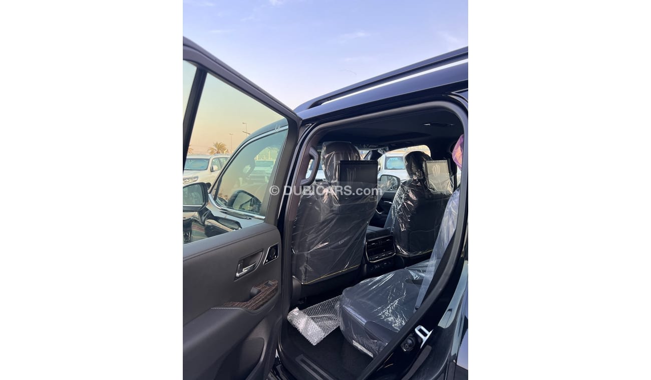 تويوتا لاند كروزر Land Cruiser VXR 3.3 Diesel Black color Interior Black