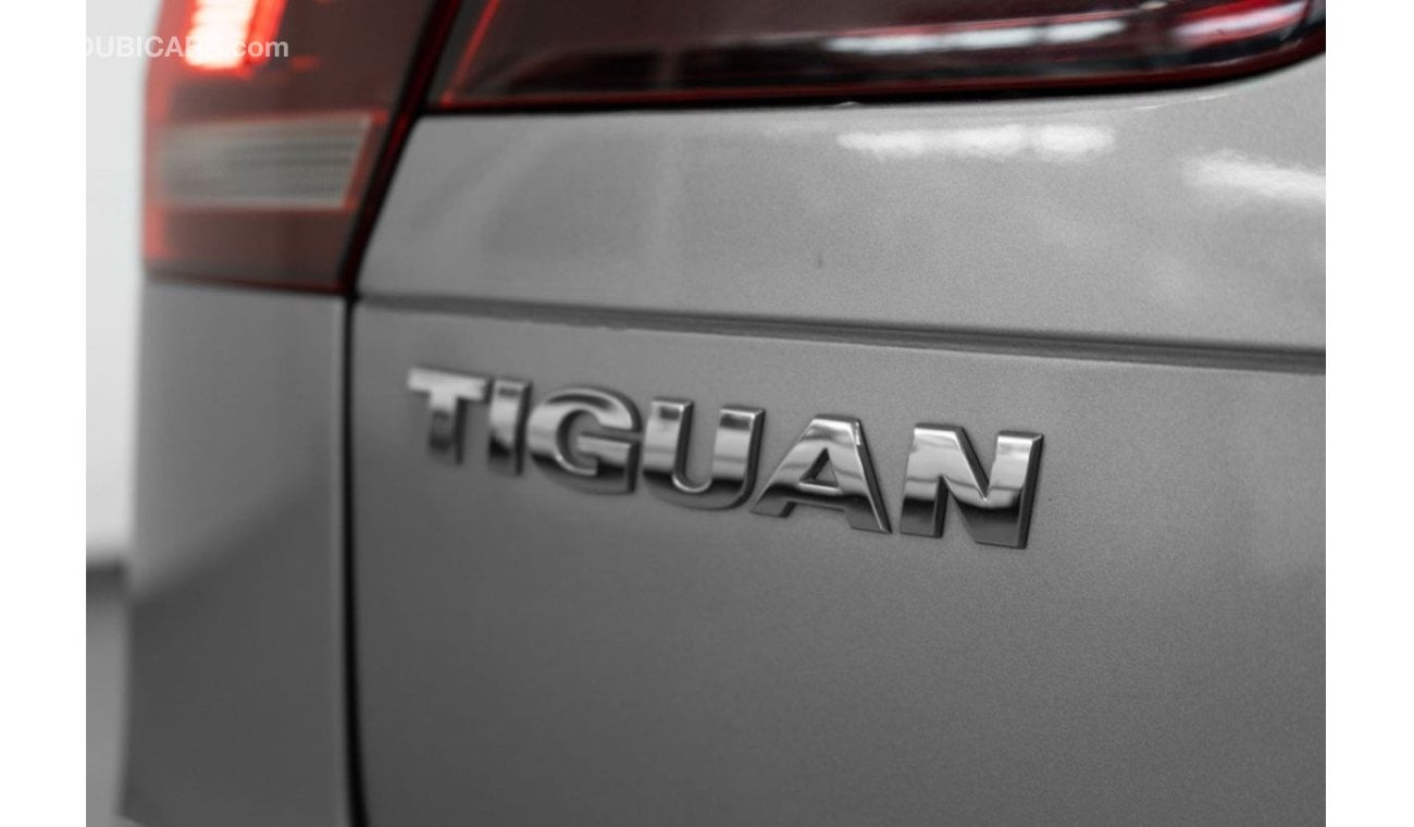 Volkswagen Tiguan R-Line / Full Volkswagen Service History