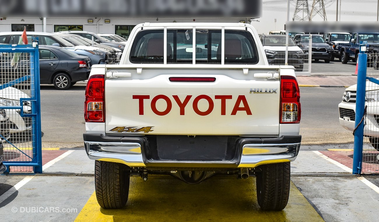 Toyota Hilux 2.4L Diesel A/T 4WD