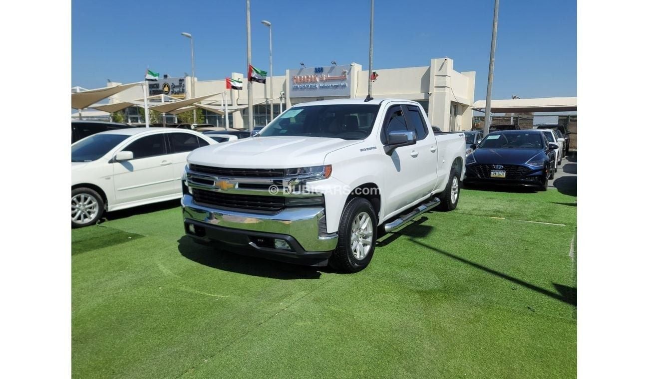 Chevrolet Silverado LT - 4 Wheel Drive