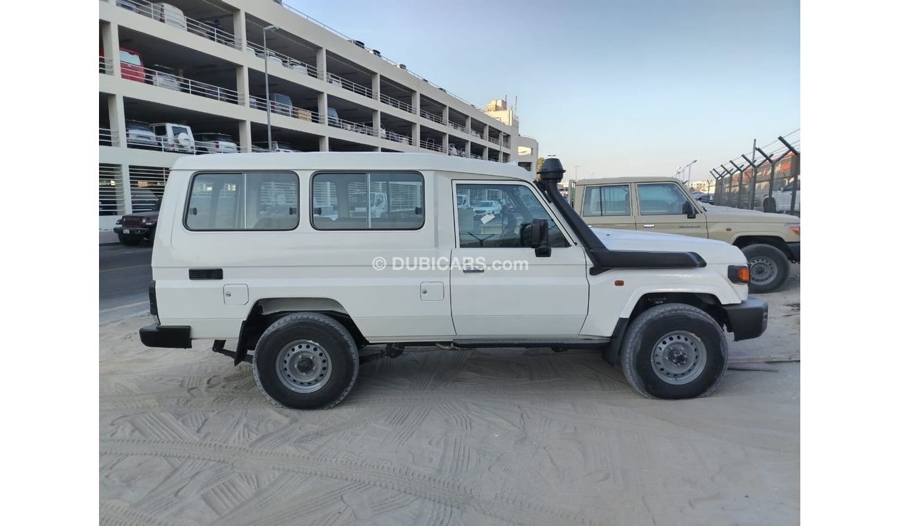 Toyota Land Cruiser Hard Top