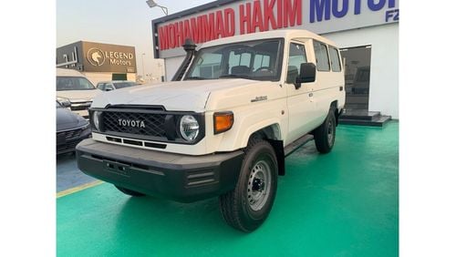 Toyota Land Cruiser Hard Top 4.0L PETROL V6 3 DOORS 4WD 2024 GCC