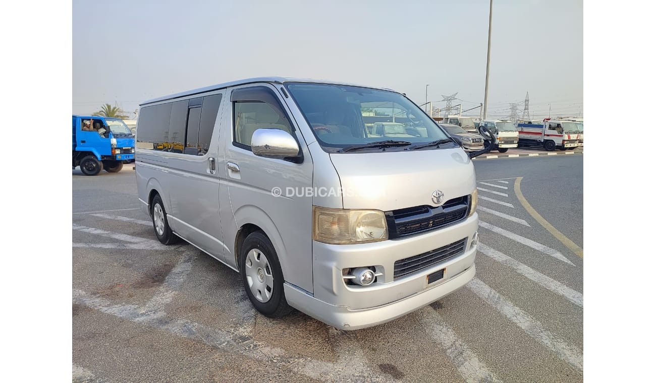 تويوتا هاياس KDH200-0002465 || TOYOTA	HIACE (VAN)	2004	SILVER	2500	DIESEL	RHD	AUTO || ONLY EXPORT.