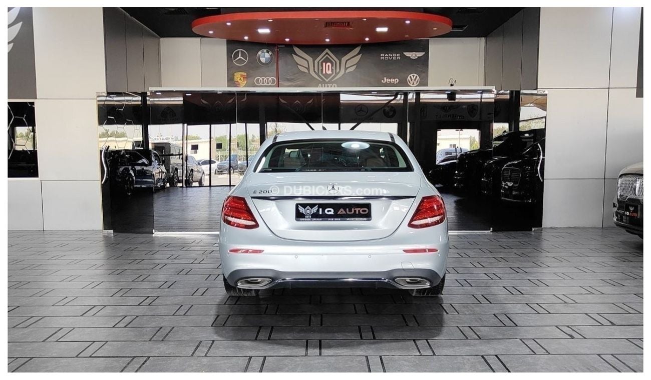 Mercedes-Benz E200 AED 2,000 P.M | 2019 MERCEDES -BENZ  E200 AMG | UNDER WARRANTY | SUNROOF | GCC