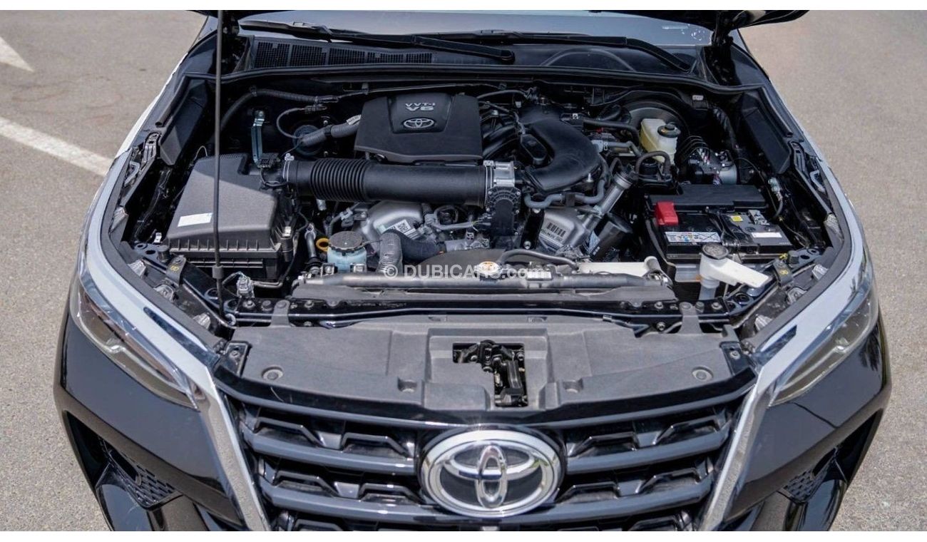 تويوتا فورتونر Toyota Fortuner 4.0L Petrol 2024