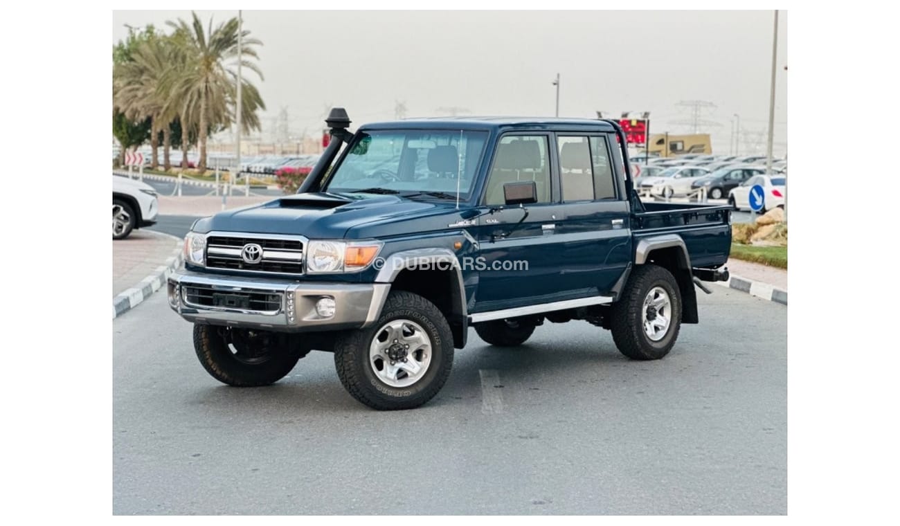 Toyota Land Cruiser Pick Up Double cabin 2021