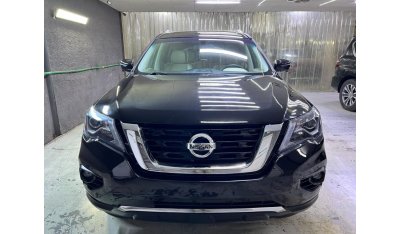 Nissan Pathfinder 2018 model good condition more ( 0559299196)