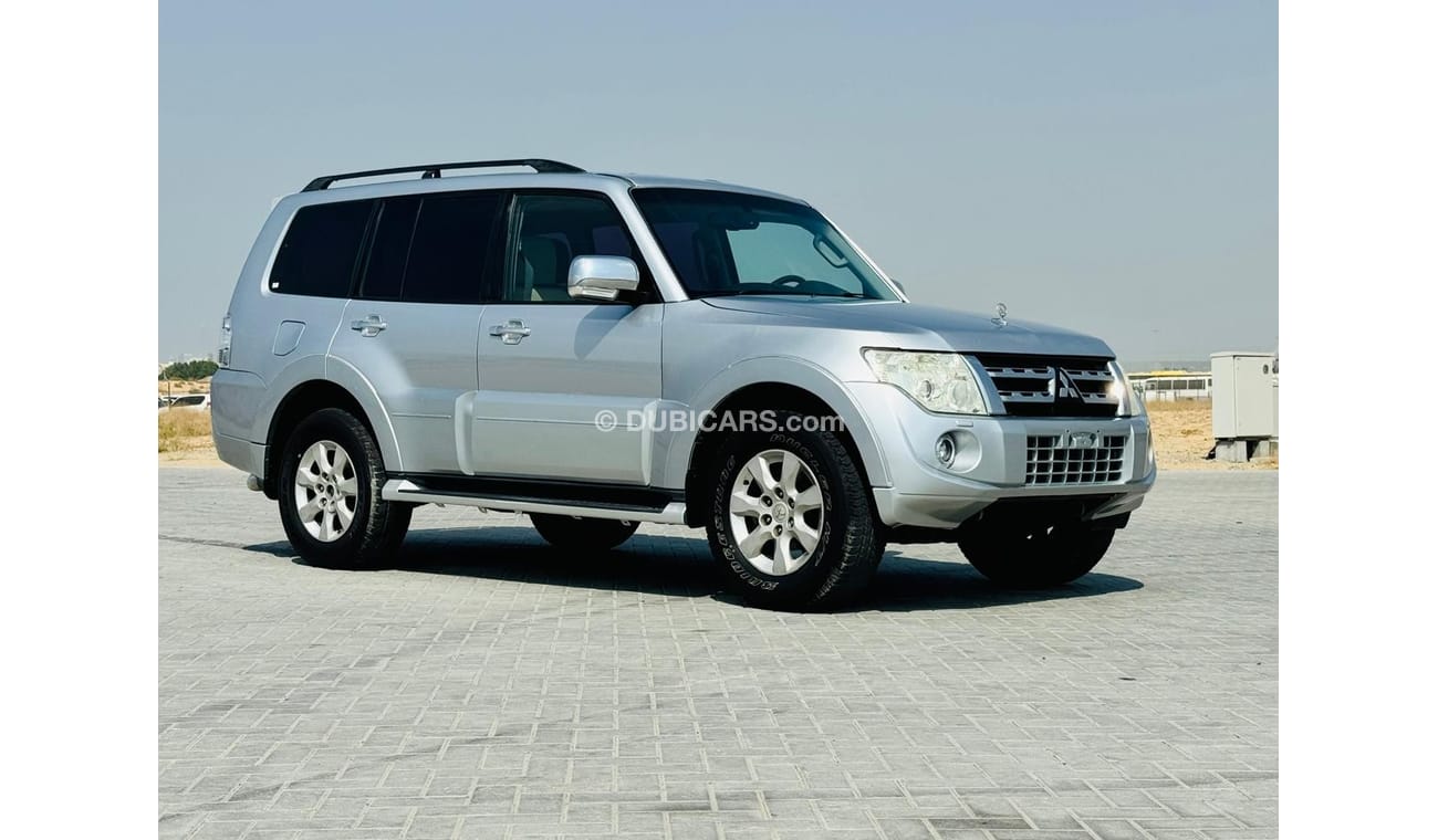 ميتسوبيشي باجيرو GLS Highline 3.8L (236 HP)