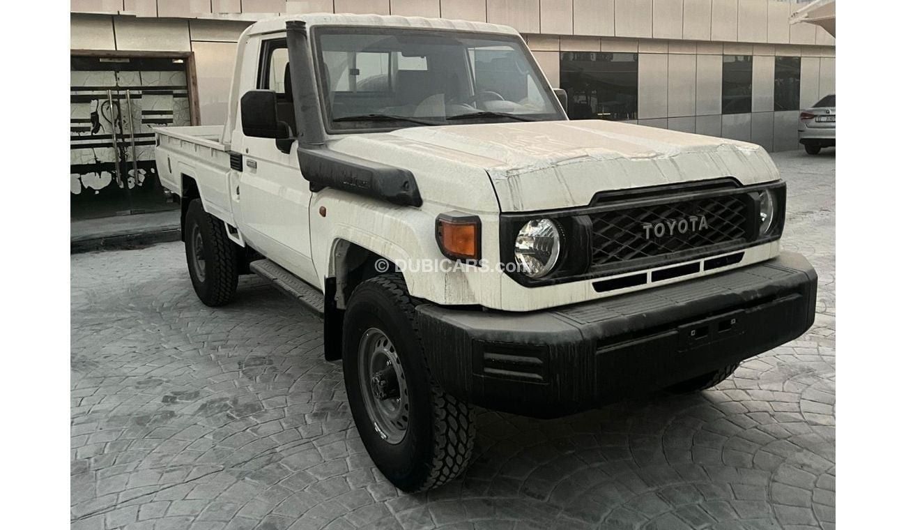 Toyota Land Cruiser Pick Up SINGLE CABIN 2.8L DIESEL A/T 2024 EXPORT ONLY