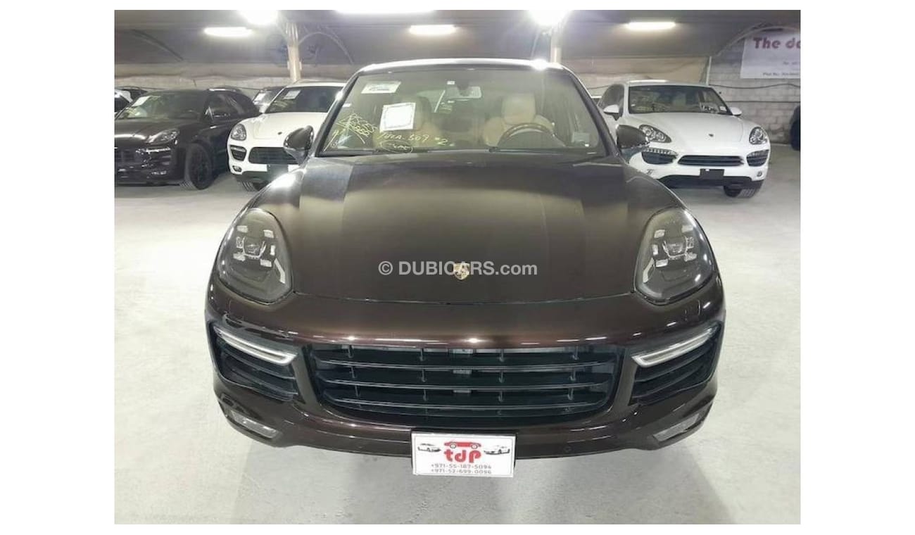 Porsche Cayenne PORSCHE CAYENNE TURBO 4.8L 2016 SPORTS CHRONO PACKAGE WITH PDLS, AIR SEATS, SEAT AND STEERING HEATER