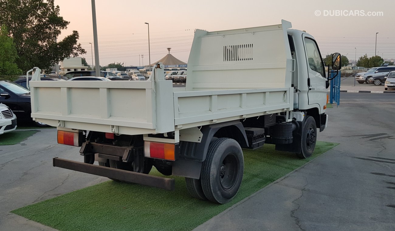 هيونداي HD 65 HYUNDAI - HD 65 DUMP TRUCK  / DSL/ 4X2 / 2018 0 KM