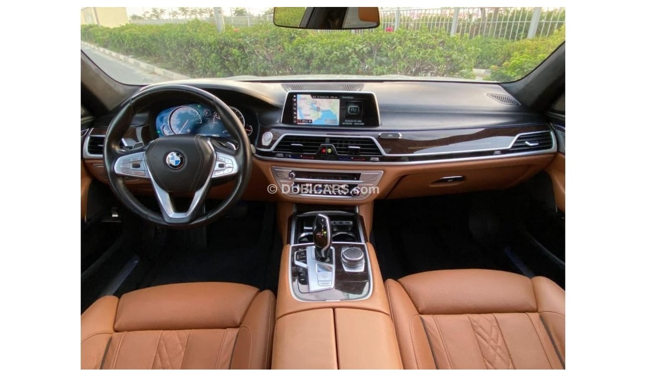 BMW 740Li Exlusive Luxury FULL OPTION - GCC SPECS