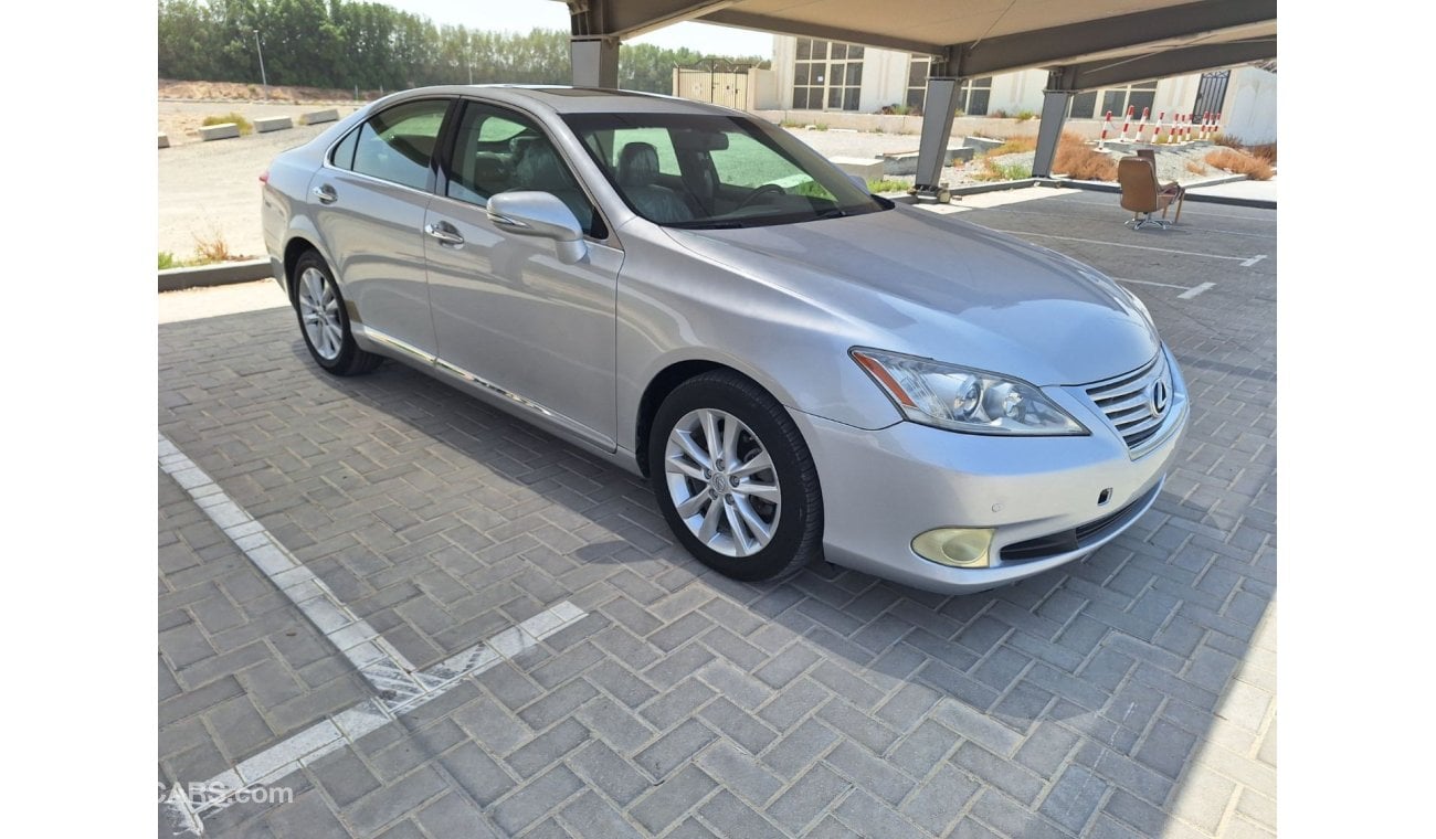 لكزس ES 350 Lexus Es 350 full option USA good condition no accident