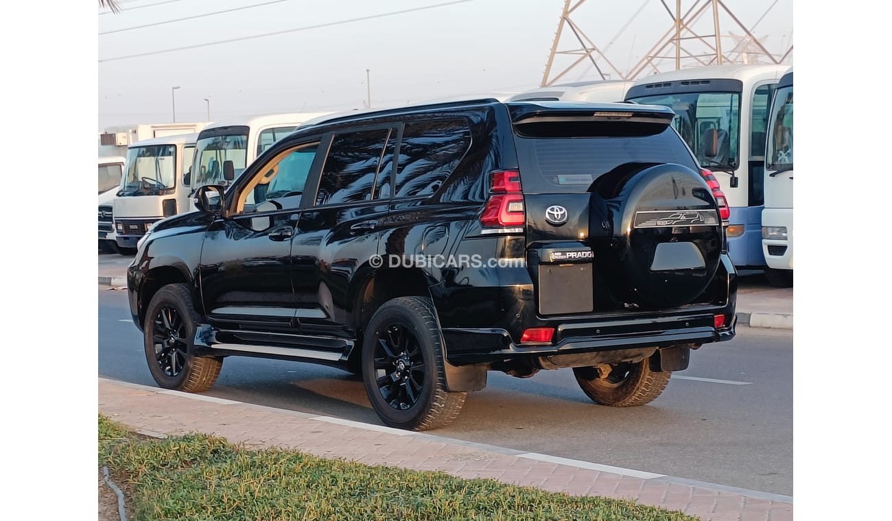 Toyota Prado VXR BLACK EDITION / 4.0L / V6  / TOP NO:1 OPTION (LOT # 201916)