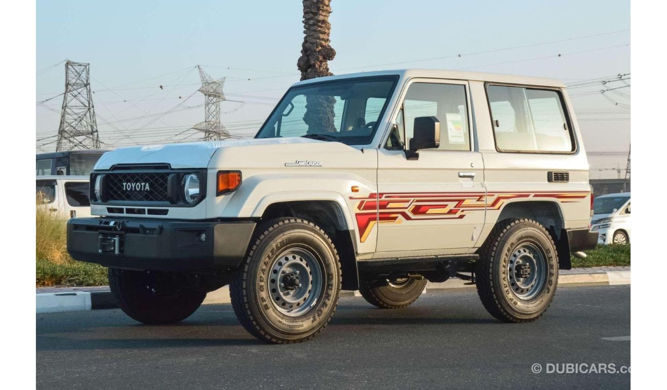 تويوتا لاند كروزر 70 TOYOTA LAND CRUISER 71 4.0L 4WD 3DOOR PETROL SUV 2024