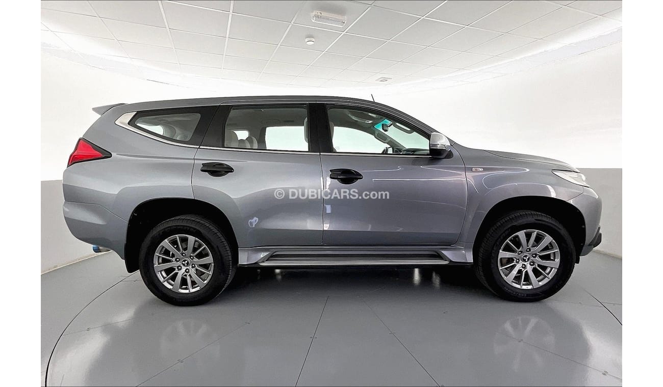 Used Mitsubishi Montero GLX 2017 For Sale In Dubai - 615836