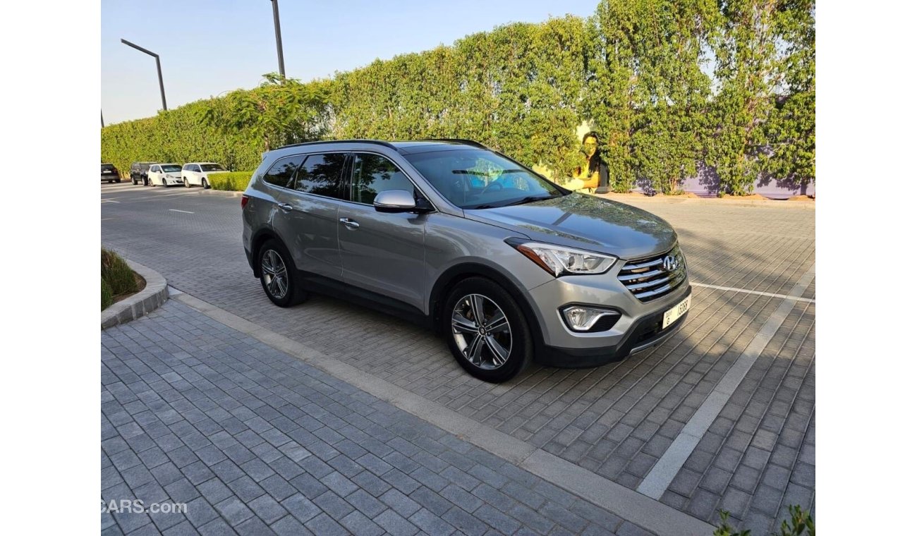 Hyundai Grand Santa Fe