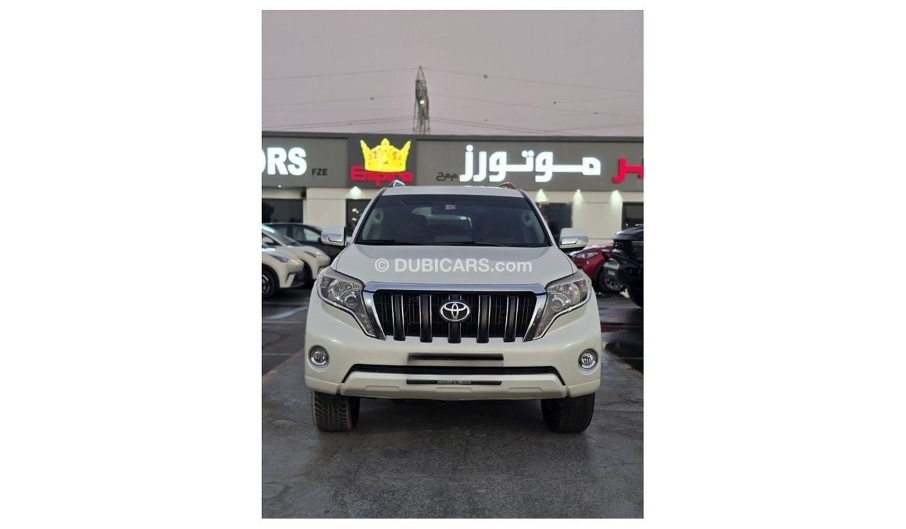 Toyota Prado 2015 Toyota Prado 4.L V6 GXR, Dealer Service record