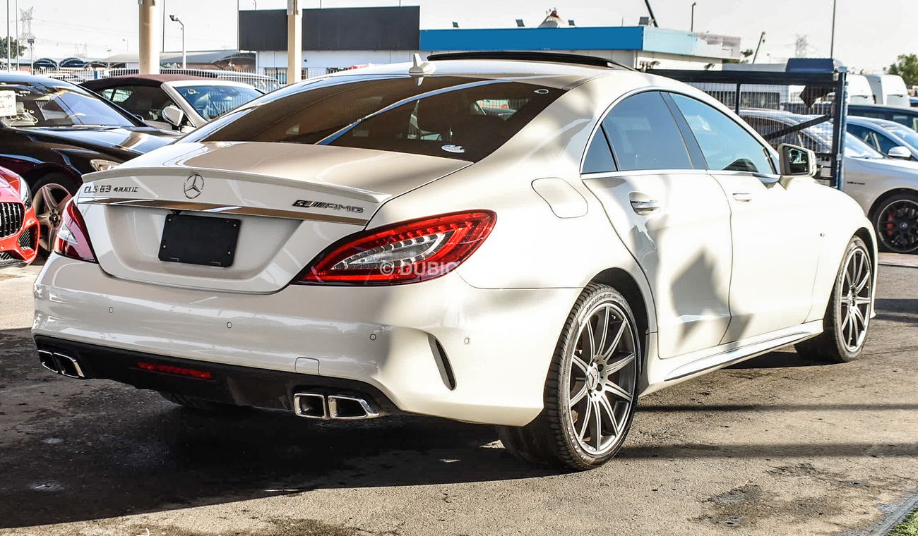 مرسيدس بنز CLS 63 AMG 4Matic