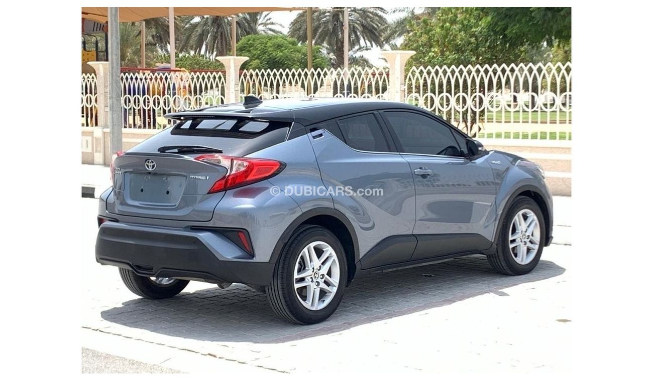 Toyota CHR Toyota C-HR Hybrid 2023 (1.8L) GCC Specs Full Option